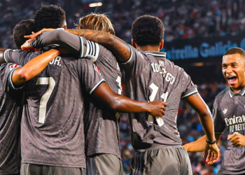 গোল উদযাপন চিত্র সংগ্রহ: এক্স