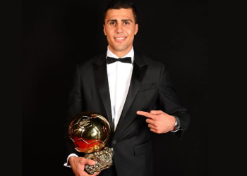 রদ্রির হাতে ব্যালন ডি’অর