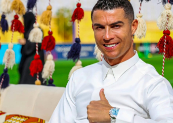 সৌদি আরবের ঐতিহাসিক পোশাকের রোনালদো | এক্স