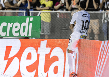 Santos Mesmerized by Neymar's Magical Goal