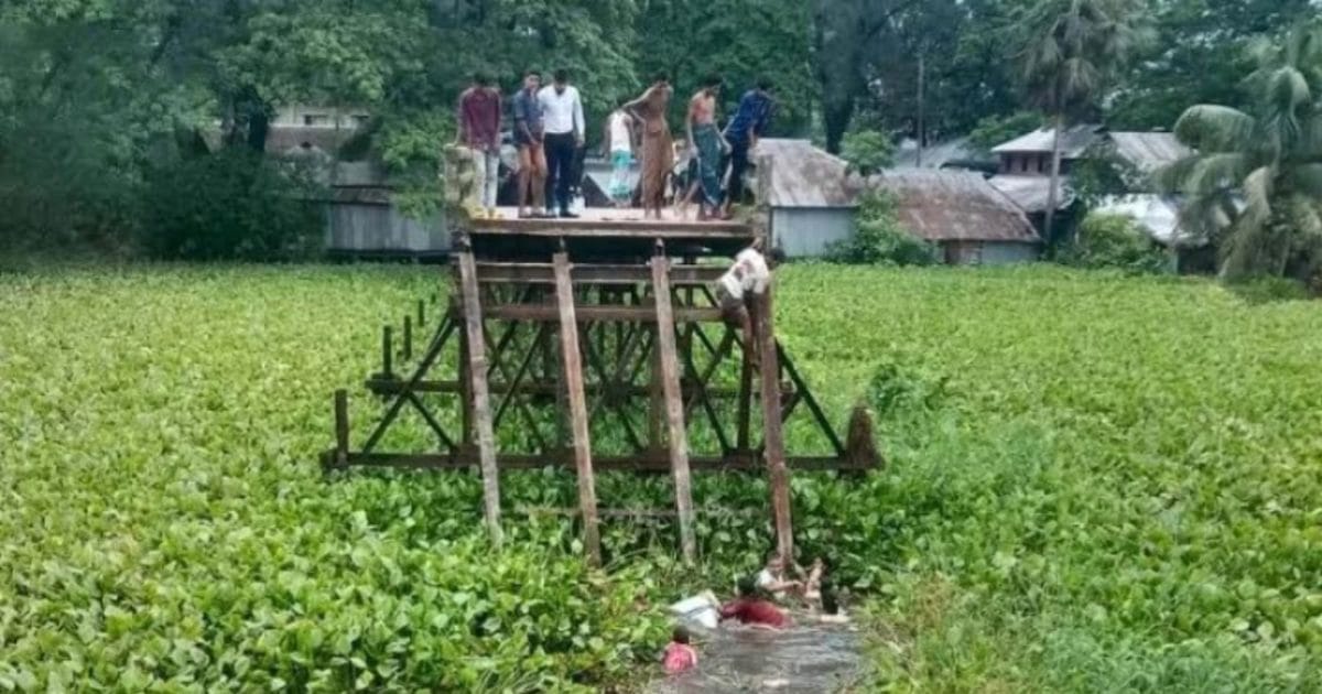 10 Bridges Collapse in Amtali 65000 People in Crisis | Spostobadi 10 Bridges Collapse in Amtali 65000 People in Crisis