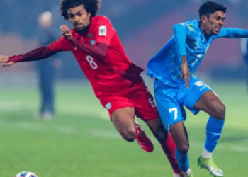 ঘরের মাঠে ভারতের মুখোমুখি বাংলাদেশ