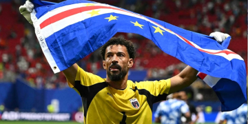 Will Vozinhas dream of saving Messis penalty come true today